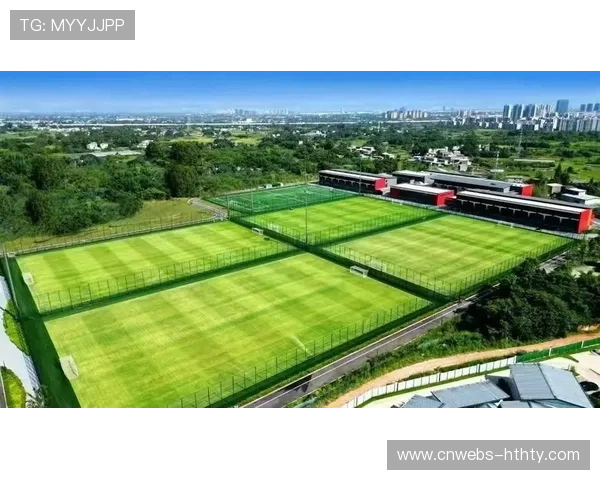 成都新都兴城垒球场完成雷雨应急调整，保障世运会赛程顺利